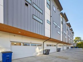 145 N Henderson Avenue  102, Dallas Texas 75214