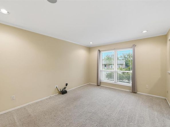 2105  Rockmoor Drive , Edgecliff Village Texas 76134