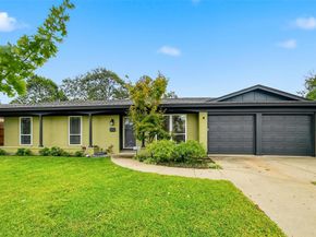 2105  Rockmoor Drive , Edgecliff Village Texas 76134