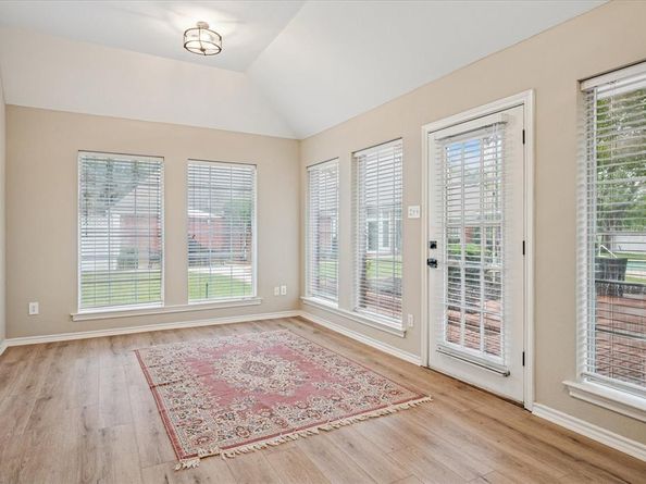 5800  Hunter Trail , Colleyville Texas 76034