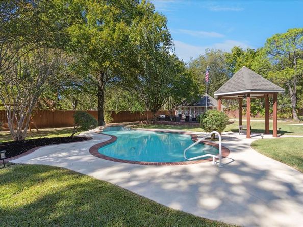 5800  Hunter Trail , Colleyville Texas 76034