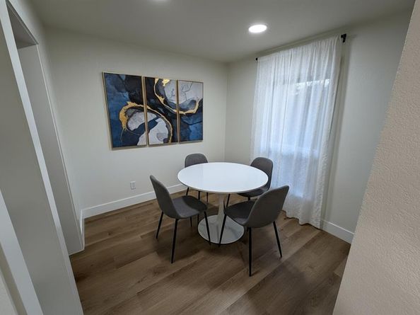 424  Valley Park Drive , Garland Texas 75043