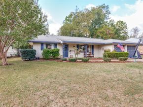 6921  Valhalla Road , Fort Worth Texas 76116