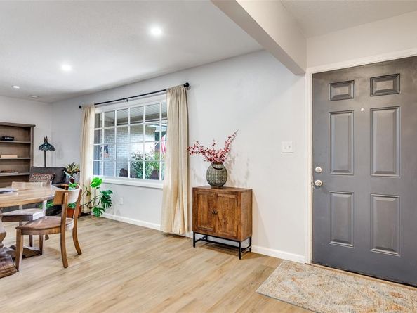 6921  Valhalla Road , Fort Worth Texas 76116