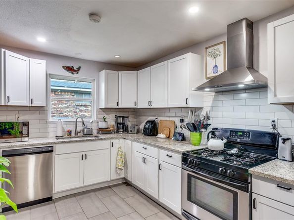 6921  Valhalla Road , Fort Worth Texas 76116