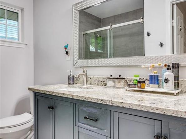 6921  Valhalla Road , Fort Worth Texas 76116