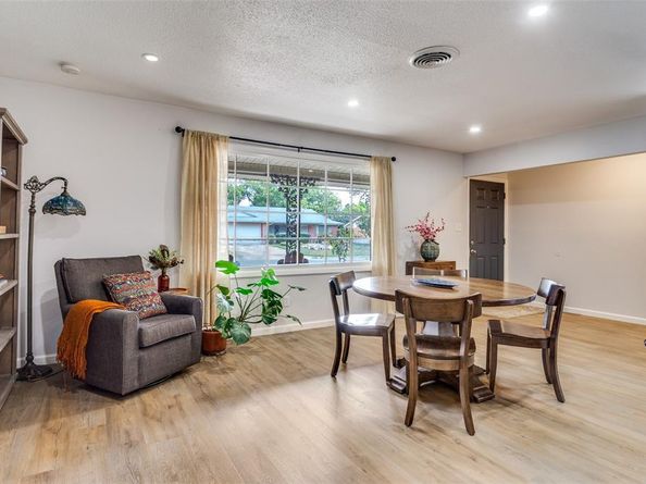 6921  Valhalla Road , Fort Worth Texas 76116