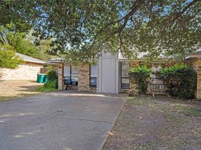 700  Long Court , Cedar Hill Texas 75104
