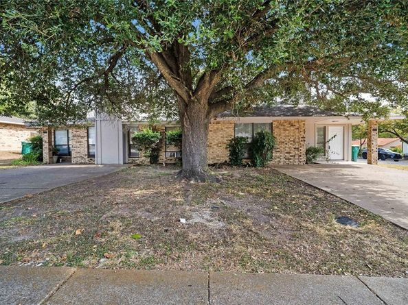 700  Long Court , Cedar Hill Texas 75104