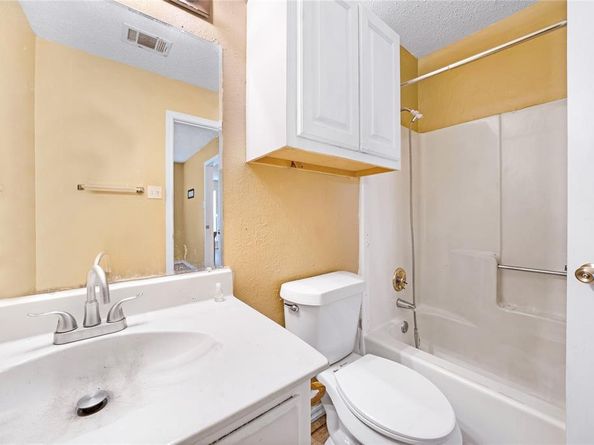 700  Long Court , Cedar Hill Texas 75104