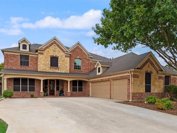 3027  Pamplona  , Grand Prairie Texas 75054