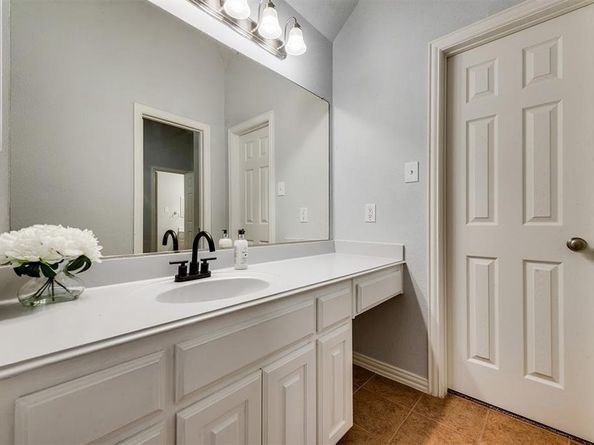 3027  Pamplona  , Grand Prairie Texas 75054