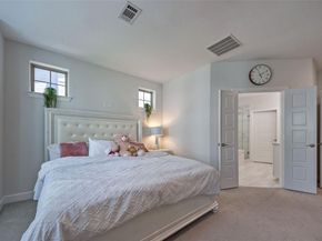 1141  Tea Olive Lane , Dallas Texas 75212