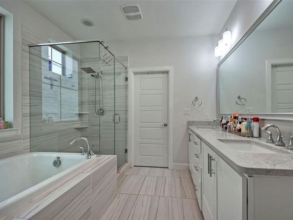 1141  Tea Olive Lane , Dallas Texas 75212