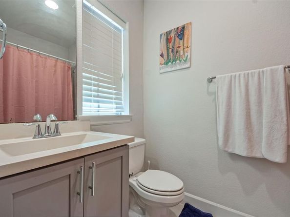 1141  Tea Olive Lane , Dallas Texas 75212