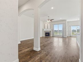609  Meadowedge Lane , Denton Texas 76207