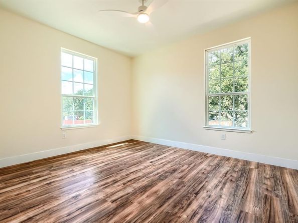 3322  Collins Boulevard , Garland Texas 75044