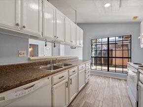 621  Stonehenge Drive , Grand Prairie Texas 75052