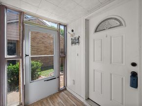 621  Stonehenge Drive , Grand Prairie Texas 75052