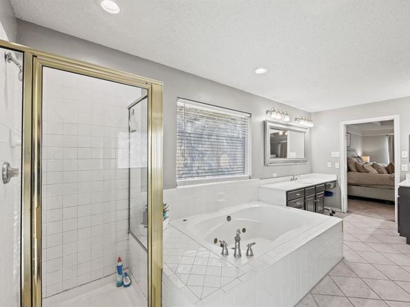 133  Urbine Circle , Heath Texas 75032