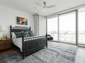 3130 N Harwood Street  2006, Dallas Texas 75201