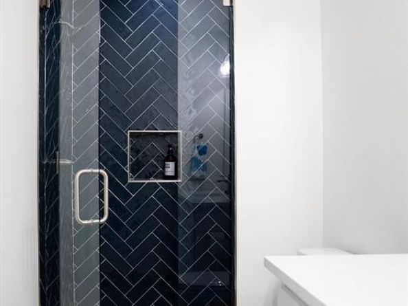 841  Meadow Bend Loop W, Grapevine Texas 76051