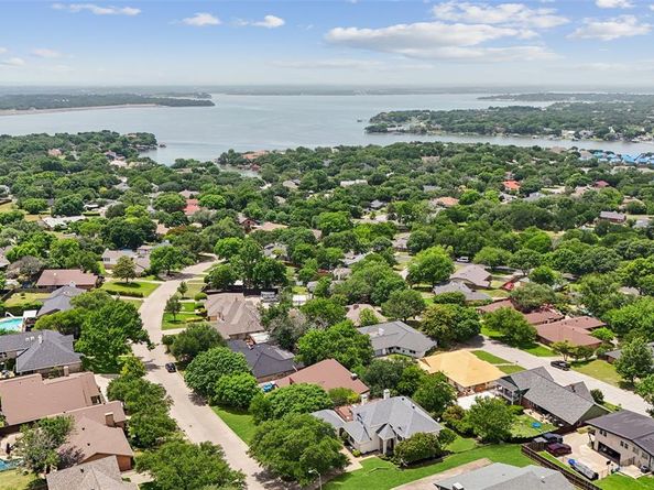 7632  Westwind Drive , Fort Worth Texas 76179