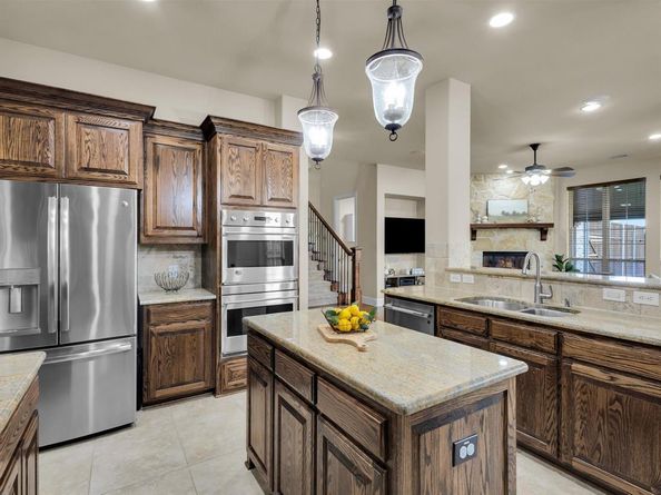5772  Franklin Court , Frisco Texas 75033