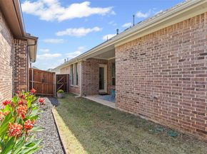 4747  Kings Garden Parkway , Arlington Texas 76005