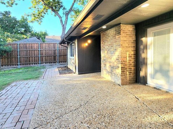 2212  Owens Boulevard , Richardson Texas 75082