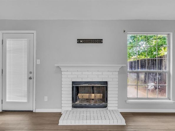 10101  Long Rifle Drive , Fort Worth Texas 76108