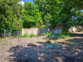 2901 N Sunbeck Circle , Farmers Branch Texas 75234