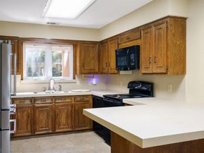 2901 N Sunbeck Circle , Farmers Branch Texas 75234