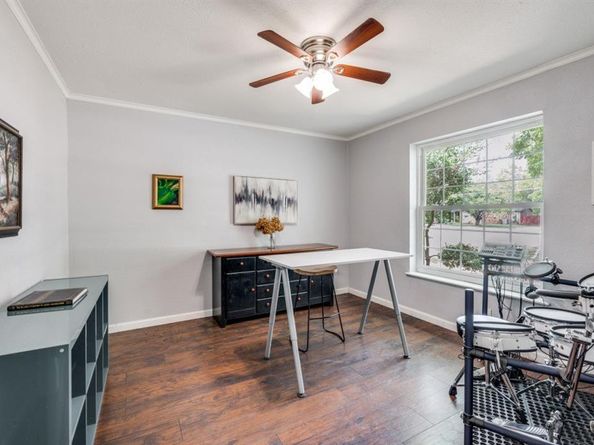 5824  Briarcliff Road , Haltom City Texas 76117