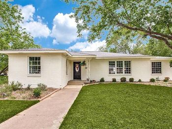 5824  Briarcliff Road 