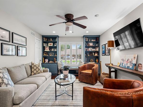 6135  Danbury Lane , Dallas Texas 75214