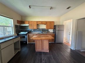 3101  Erie Street , Fort Worth Texas 76112