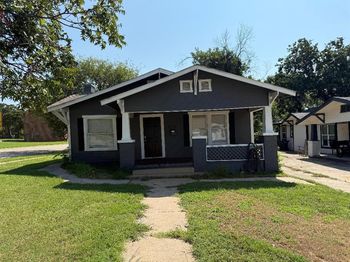 3101  Erie Street 