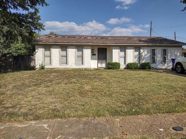 6926  Balalaika Road , Dallas Texas 75241