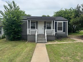5633  Curzon Avenue , Fort Worth Texas 76107