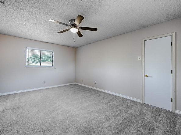 614  Brookfield Drive , Garland Texas 75040