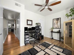 3922  GILBERT Avenue  214, Dallas Texas 75219