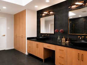 7211  Valley View Place , Dallas Texas 75240