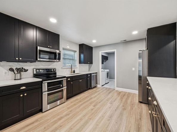 2833  Meadowbrook Drive , Plano Texas 75075