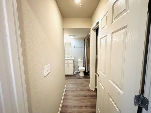 6108  Abrams Road  202, Dallas Texas 75231
