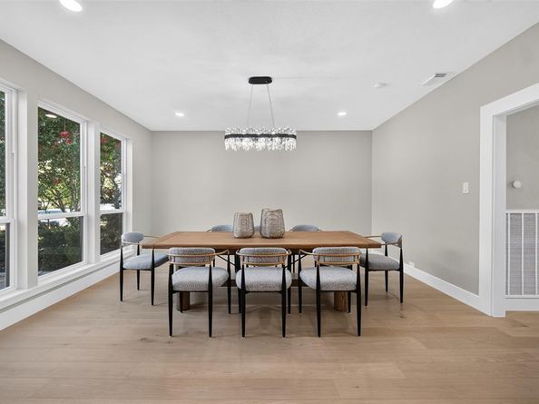 3007  Waterway Court , Arlington Texas 76012