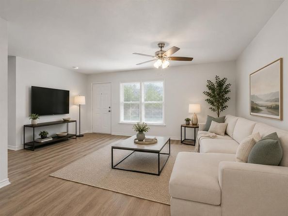 708  Race Street , Crowley Texas 76036