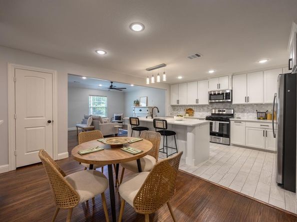 809  Haynes Avenue , Fort Worth Texas 76103