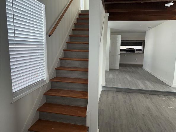 7629  Military Parkway , Dallas Texas 75227
