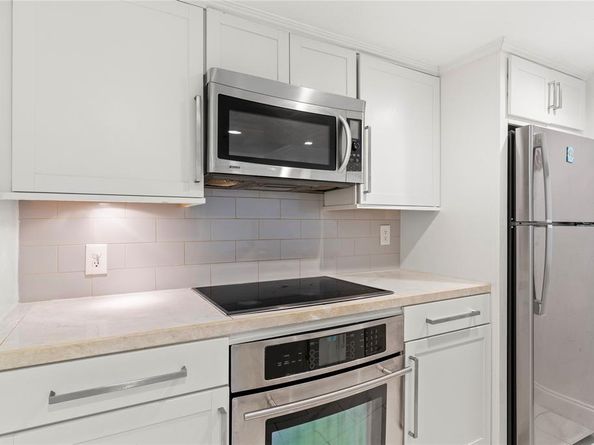 3045  Park Lane  1053, Dallas Texas 75220
